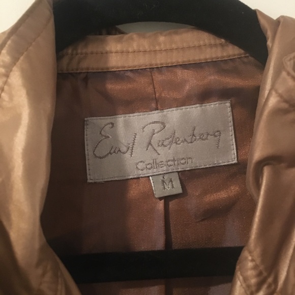 Earl Rutenberg gold jacket. - Picture 3 of 3